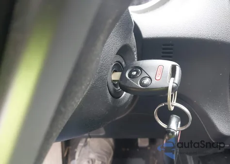 2009 Honda Fit Sport z USA, uszkodzony, nr VIN JHMGE88469S017083